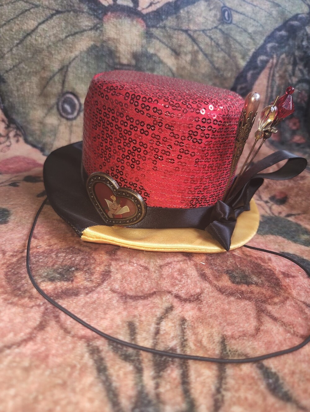 NWT Disney Parks Queen of Hearts mini top hat fascinator - Picture 5 of 10